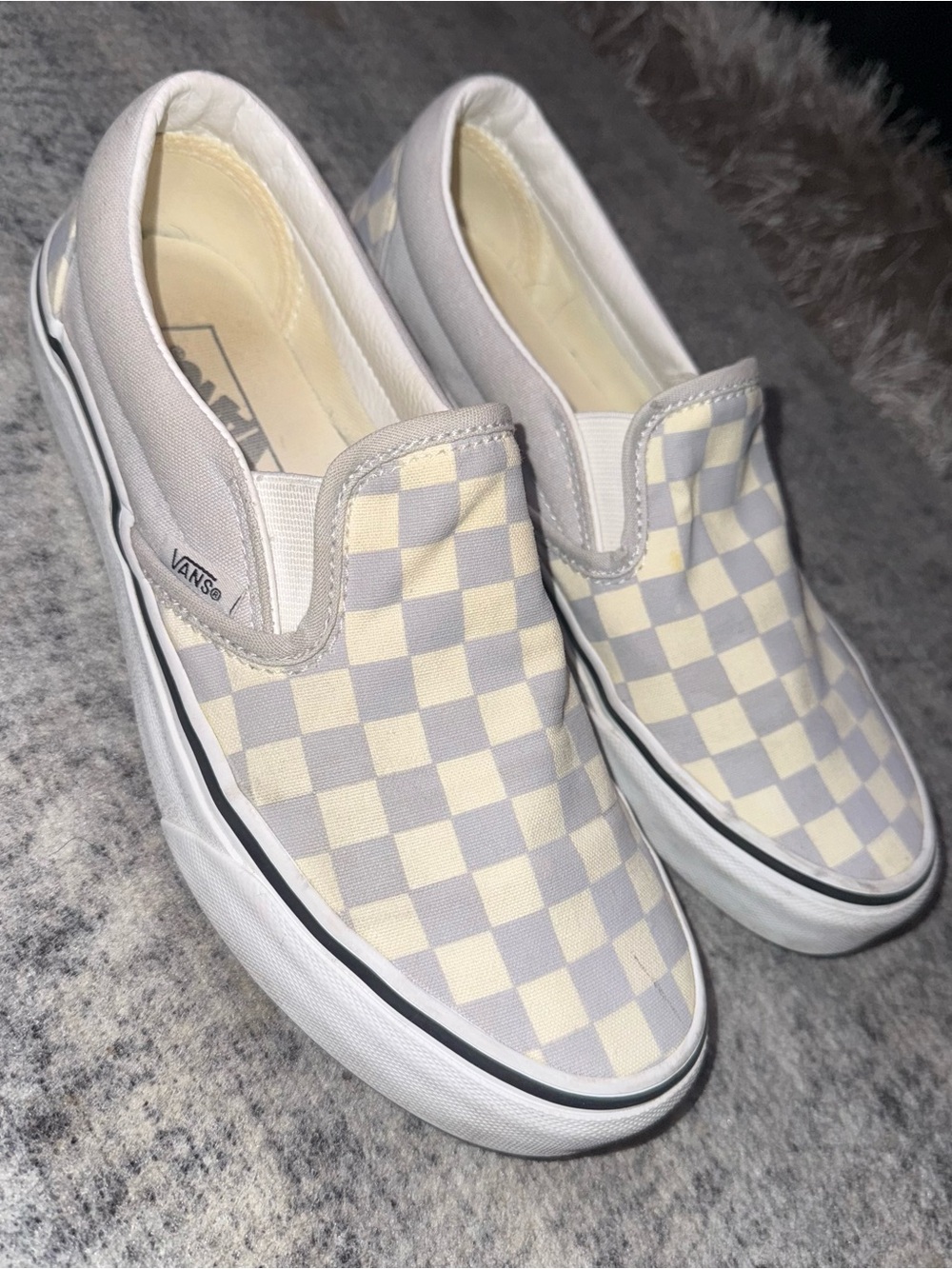 Vans Checkerboard Slip-On Sneakers in Gray & Cream Men’s 6 Women’s 7.5